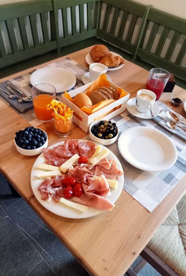 Le Acacie Bed & Breakfast Torreano
